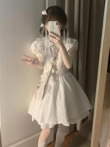 日系甜美减龄初恋白色连衣裙女夏季新款高级感气质收腰公主蓬蓬裙