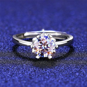 正品老凤祥云pt950铂金莫桑石戒指女钻戒1克拉六爪钻石求婚戒指