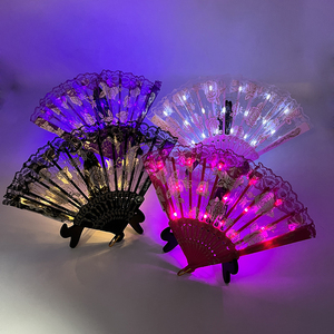 新款玫瑰蕾丝花边LED发光扇子婚礼礼品舞蹈高档道具国风折扇扇子