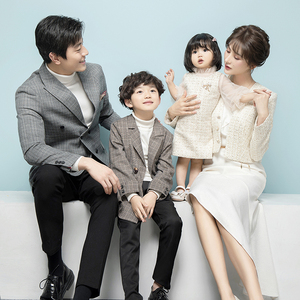 2022展会新款影楼亲子主题服装 一家四口全家福拍照韩式礼服套装