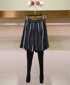 妃语2015冬季新款女装韩版假两件套打底裤裙女士…商品八新，