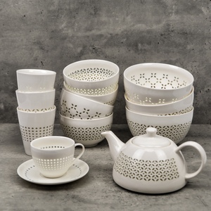 外贸尾货个性玲珑镂空设计陶瓷水杯碗精美茶壶咖啡杯碟套盒
