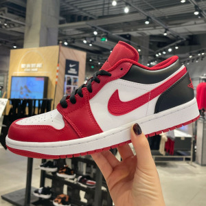 耐克女鞋 air jordan 1 low gs aj1低帮红白复古篮球鞋553560-163