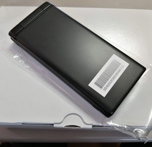 京瓷 digno ケータイ 2 501kc 701kc 902kc 翻盖手机 全网4g