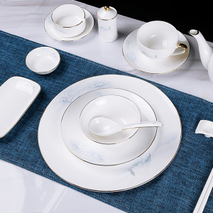 高端酒店会所私厨包厢餐具定制骨瓷骨碟苏菲碟新中式风格湖光塔影