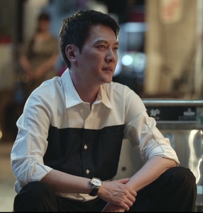 心居冯绍峰施源同款衣服2022春秋新款韩版休闲显瘦男生衬衫衬衣潮