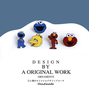 芝麻街胸针ins日系男女领针个性别针情侣徽章包包装饰滴油胸花牌