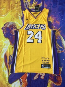 kobe bryant科比布莱恩特洛杉矶湖人队黑曼巴耐克纪念版真品球衣