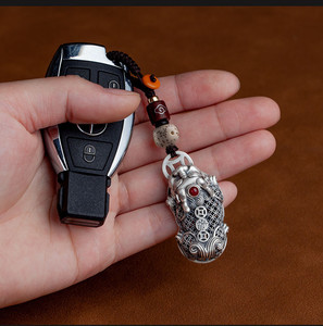 纯藏银貔貅钥匙扣高档级挂饰男汽车钥匙挂件招女皮丘创意精致财坠
