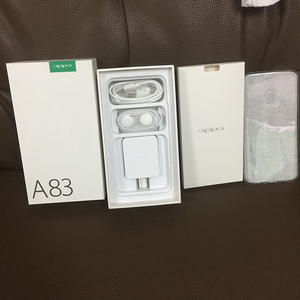 oppoa83手机外盒子包装 a83盒子包装a83塑封膜袋子封口袋a83盒子