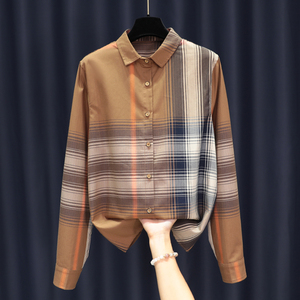 俏依芙◆英伦风格子衬衫女士春季复古卡其色长袖衬衣欧货上衣棉