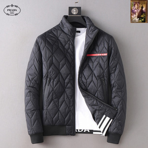 prada/普拉达夹克外套秋冬季男士休闲时尚运动立领三角标棉衣大码