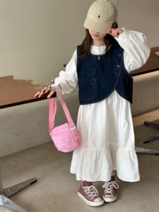 2023新款韩国秋季女童连衣裙牛仔马甲休闲两件套长裙洋气中童套装