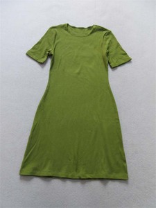 质感 简约时尚大气 芥末绿针织圆领短袖t连衣裙s码04c22-03