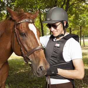 八尺龙春秋款服装骑马服马术运动装备护甲背心防护背心马具用品