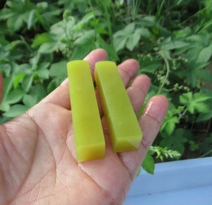 精品天然叶腊石非青田石封门青灯光冻金石篆刻绿印章1.5方章一对