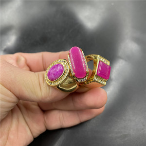 华夏美玉 真空电镀镶嵌男女款舒俱来戒指 粉紫色玉指环 戒圈