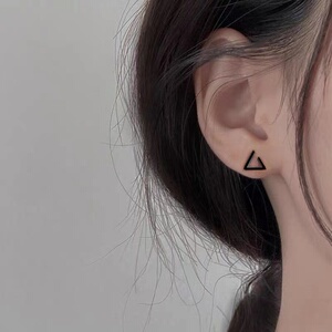 黑色三角耳钉纯银夏季耳环小众设计感2021年新款耳饰女潮2022