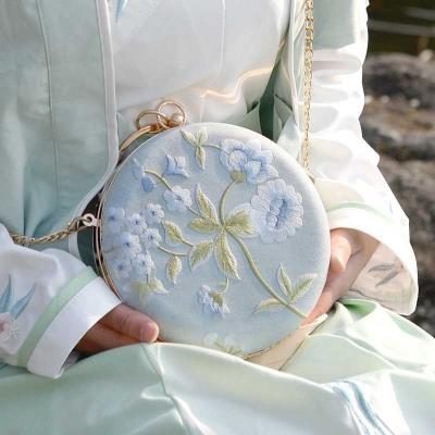 汉服圆形小包包古风斜挎女刺绣古装配饰中国风旗袍绣花手提包古代
