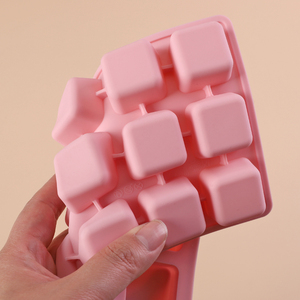 15连方格小清新冰块布丁巧克力糖果硅胶模具方块蜡瓶糖水果软糖模