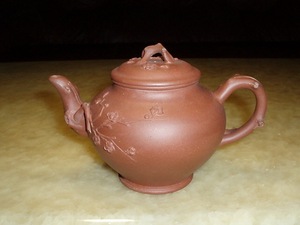 宜兴紫砂壶茶具----80年代前后一厂中国宜兴款成权制普紫泥报春壶