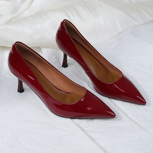 履约2022春季新款尖头细跟真皮性感单鞋女通勤浅口红色高跟鞋瓢鞋