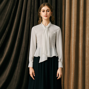 固执2021春夏新款女装复古文艺法式波点系带百搭长袖雪纺上衣