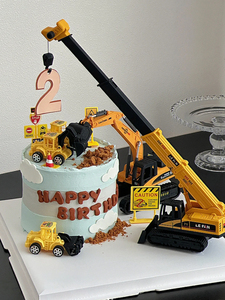吊车蛋糕装饰摆件工程车挖土机推土机儿童男孩儿童生日甜品台插件