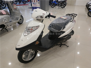 轻骑铃木瑞梦qs125t-踏板燃油摩托车