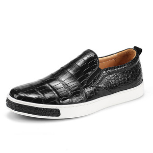 男驾车鞋外贸暹罗鳄鱼皮面鞋套脚时尚豆豆鞋圆头百搭真皮懒人鞋