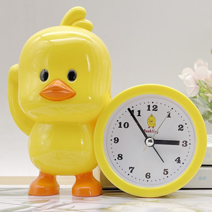 创意卡通可爱小黄鸭造型网红小闹钟学生儿童用客厅起床桌面时钟表