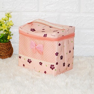 万波龙幸福花防水软化妆品小物品收纳箱超可爱带手提便携 包邮