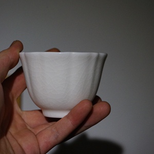 徐孝丰月白汝瓷杯 纯手工茶杯 主人杯 汝窑开片杯子