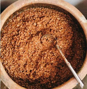 安徽农家自制臭酱豆子下饭菜香辣黄豆酱盐豆辣豆开胃菜