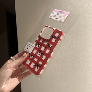 韩国复古红色格纹蝴蝶结手机壳适用于苹果15promax/14Promax/iphone12/11/XR半包硬壳iphone13全包小众菲林壳