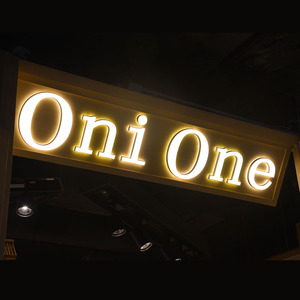 服装门头led白色迷你不锈钢无边树脂灯泡背发光字霓虹灯发光logo