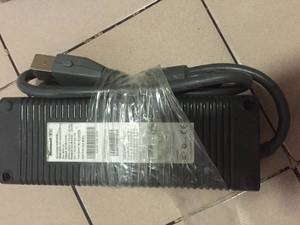 微软XBOX360  DPSN-186EB-1A 12V16.5A/5Vsb1A 电源适配器 充电器