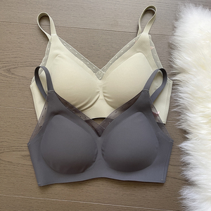 0014人付款天猫前扣内衣女小胸聚拢加厚显大收副乳防下垂美背文胸套装