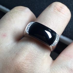 960人付款淘宝缅甸真品18k金镶嵌冰种黑色透绿墨翠素面戒指鉴定天然a