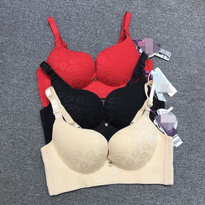 聚拢收副乳后四排扣无痕无钢圈蕾丝花边ab杯文胸内衣胸罩liuyang