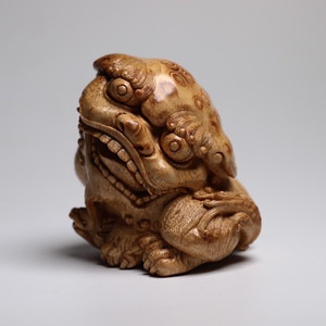 山宁竹舍 省级工艺美术大师杨国强精品竹根雕狮子把件