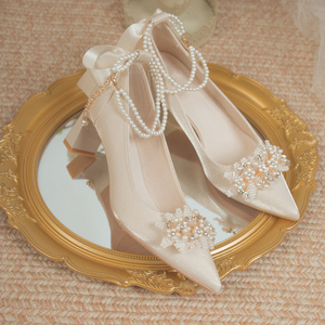 法式主婚鞋新娘粗跟高跟鞋日常可穿白色绸缎主婚纱舒适孕妇不累脚