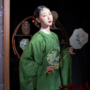 江南一梦原创汉服锦瑟明制绣花盘领大袖大襟补长圆领袍女婚服夏季