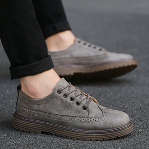 公牛彪虎黑色英伦布洛克休闲小皮鞋韩版帅气社会青年男鞋秋季潮鞋