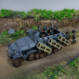 二战德军步行斯图卡 陆地 sd.kfz.251/aust.c 1:72小比例模型
