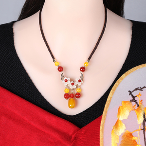 民族风红色手工短款项链流苏吊坠锁骨链原创设计手工制作复古璎珞