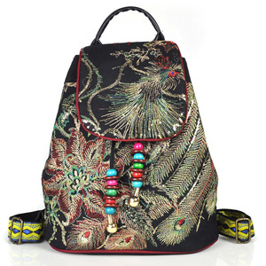 中老年人女妈妈婆婆奶奶云南特色民族风刺绣花帆布双肩背包旅行袋