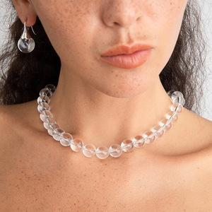白水晶黑玛瑙串珠圆珠磁吸扣项链个性短款颈链高级感气质女锁骨链