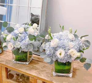 小桌花小台花签到花宴会礼仪商务婚礼前台花上海鲜花速递同城