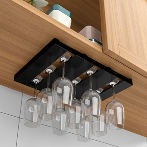 红酒杯架倒挂家用酒柜橱柜创意轻奢收纳放置免打孔吊杯架高脚杯架